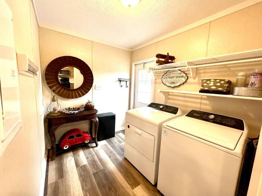 Вилла Pink Flamingo House Кокоа Экстерьер фото