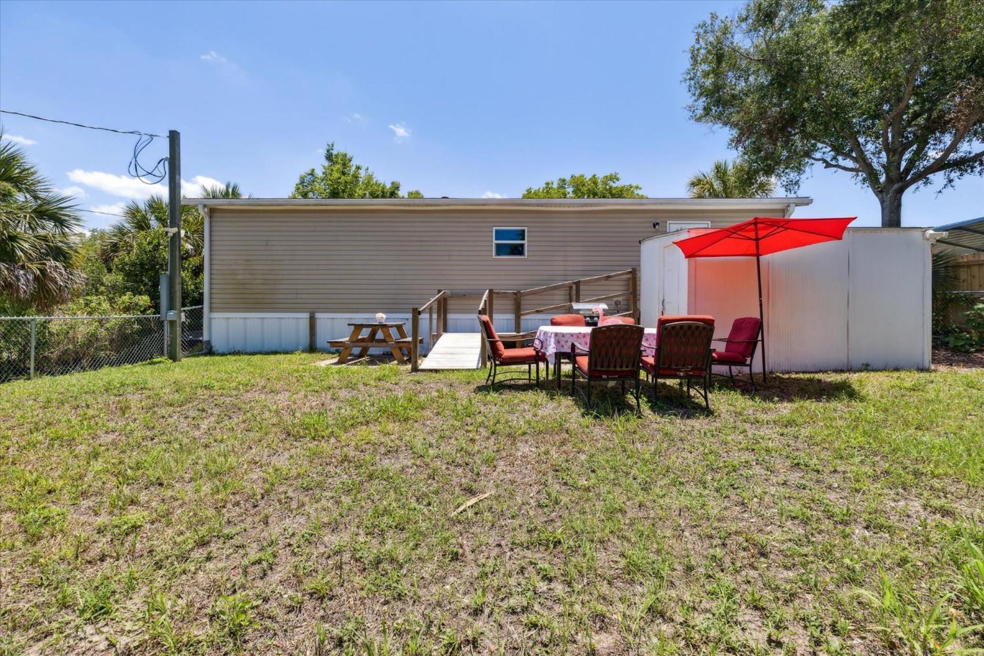 Вилла Pink Flamingo House Кокоа Экстерьер фото